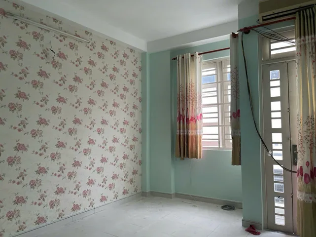 Bán đường 3/2, quận 10, 30m2, 5 tầng, 4PN, giá 6.9 tỷ