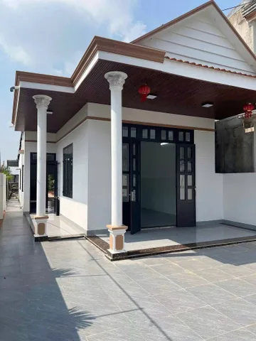Bán Nhà riêng 223.6m2 có sẵn 75 m2 thổ cư giá 2.4 tỷ tại Thị trấn Quảng Phú Huyện Cư M'gar Đắk Lắk