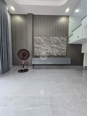 BÁN NHÀ MỚI 1 TRỆT 1 LẦU HẺM XE DAISHU NGÔ ĐỨC KẾ