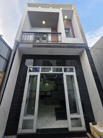 Đang kẹt vốn cần bán gấp nhà ở Xuân Thới Sơn Hóc Môn từ chợ Nhị Xuân vào 300m