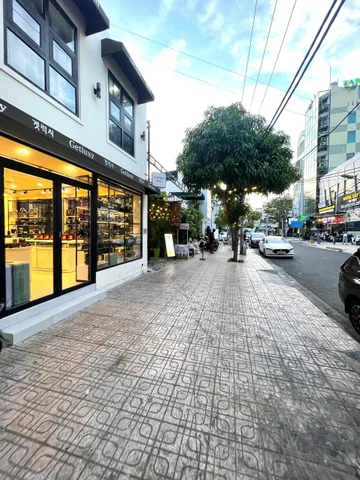 Bán Nhà riêng 283.7m2 có sẵn 283.7 m2 thổ cư giá 56.74 tỷ tại Đường Võ Trứ Phường Tân Lập Thành phố Nha Trang Khánh Hòa