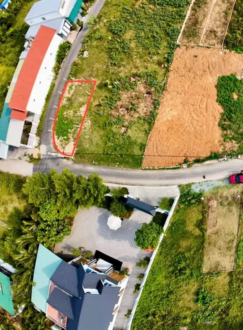 Bán Đất 107m2 có sẵn 107 m2 thổ cư giá 990 triệu tại Nhánh đường Lạc Hoà Xã Diên Lạc Huyện Diên Khánh Khánh Hòa