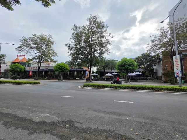 15m KDC Chánh Nghĩa Bán Đất 300m2 có sẵn 300 m2 thổ cư giá 41 tỷ tại Đường Hoàng Văn Thụ Phường Chánh Nghĩa Thành phố Thủ Dầu Một Bình Dương