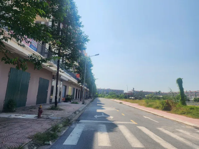 ✨Bán Nhà 4 Tầng Vạn Phúc, Vạn An Nhìn TL286 Mt 4.5m Dt 76m2 Giá 5.8 Tỷ lh e Điệp 0395777369