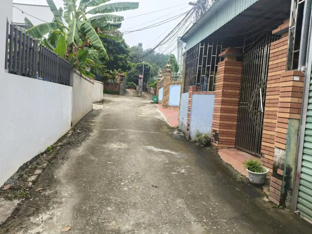 Bán Đất 91m2 giá 680 triệu tại Chính Mỹ ngõ ô tô .l/h:076.231.9990 e Thúy