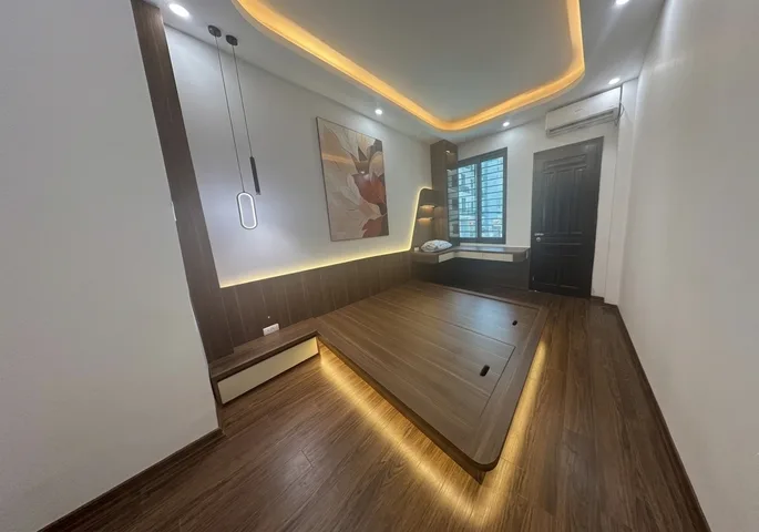 BÁN NHÀ KIM GIANG – NHÀ ĐẸP – Ô TÔ – KINH DOANH – VIEW SÂN CHƠI – SỔ VUÔNG