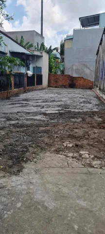Bán Đất 124m2 có sẵn 80 m2 thổ cư giá 1.88 tỷ tại Phường Phú Mỹ Thành phố Thủ Dầu Một Bình Dương