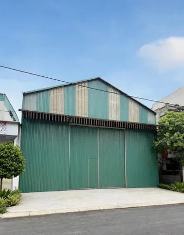 Bán Kho, nhà xưởng 120m2 có sẵn 120 m2 thổ cư giá 6.35 tỷ tại Đường Quốc Lộ 18 Xã Phương Liễu Huyện Quế Võ Bắc Ninh