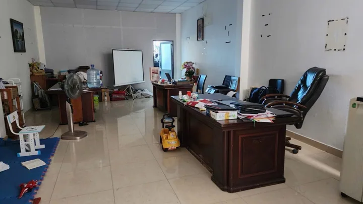 Nhà thật, hình ảnh thật, E Kiên nhà phố tại HCM Bán giá 7.8 tỷ tại Đường Hà Huy Giáp Phường Thạnh Lộc Quận 12 TP. Hồ Chí Minh