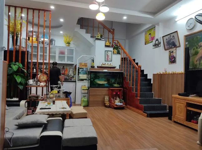 BÁN NHÀ 1 TRỆT 2 LẦU HẺM DAISU BA CU
