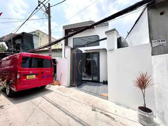 Bán Nhà riêng 95m2 có sẵn 95 m2 thổ cư giá 5.4 tỷ tại Đường Song Hành Xã Bà Điểm Huyện Hóc Môn TP. Hồ Chí Minh