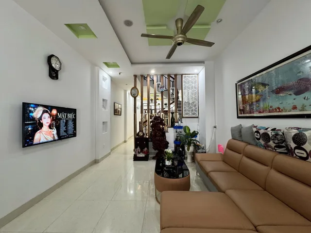 Bán Nhà riêng 76m2 có sẵn 76 m2 thổ cư giá 8.3 tỷ tại Xã Vĩnh Ngọc Thành phố Nha Trang Khánh Hòa
