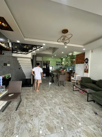 NHÀ QUẬN TÂN PHÚ - KÊNH TÂN HÓA - DT LỚN 164M2 - NHÀ ĐẸP MỚI - DỌN VÀO Ở NGAY