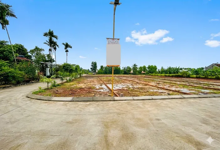 3 Lô liền kề đường 5m5 ⁉️cách ĐH8 200m. Giá chỉ 9xx|140M2| ngang 5m5
