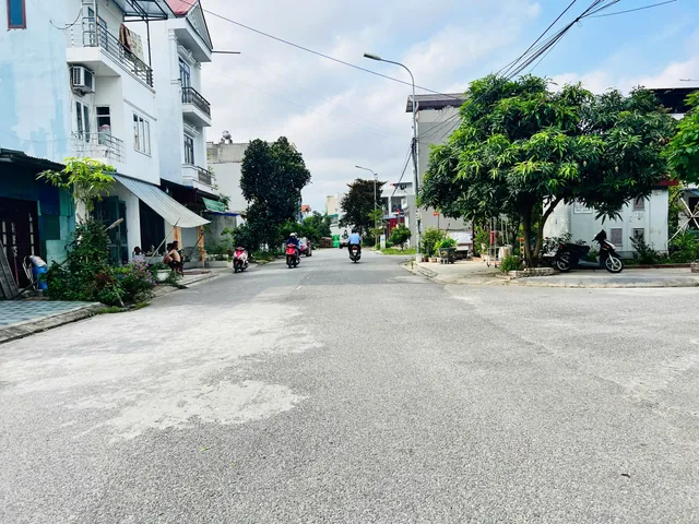 🔥 BÁN LÔ ĐẤT ĐẸP TĐC ĐỒNG THÁI – AN HẢI 81m² chỉ 3,6 tỷ
LH 0979087664