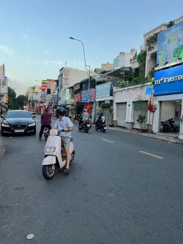 HẺM XE HƠI THÔNG TỨ PHÍA - Lê Văn Sỹ - QUẬN PHÚ NHUẬN - 57m2 - 8TYXXXXX