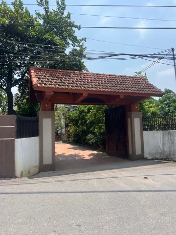 Bán Đất 50m2 có sẵn 50 m2 thổ cư giá 2.1 tỷ tại Xã Liên Nghĩa Huyện Văn Giang Hưng Yên