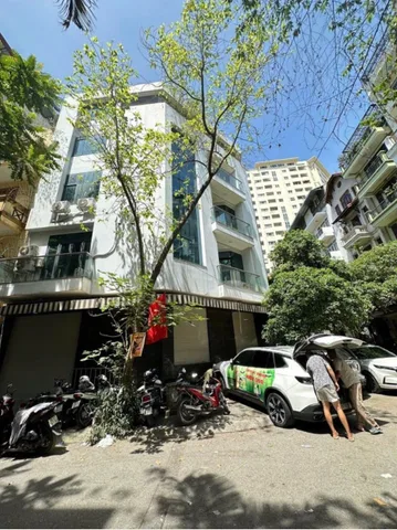 CHO THUÊ CẢ NHÀ 5 tầng KHU ĐÔ THỊ TRUNG YÊN 11, 80m2 x5 tầng
