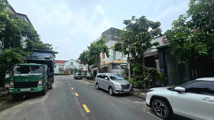 Bán Nhà riêng 100m2 có sẵn 100 m2 thổ cư giá 4.8 tỷ tại Phường Hiệp Thành Thành phố Thủ Dầu Một Bình Dương