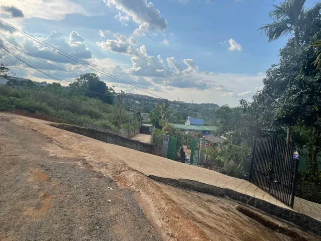 Bán Đất 176m2 có sẵn 40 m2 thổ cư giá 2 tỷ tại Thị trấn Ea Drăng Huyện Ea H'leo Đắk Lắk