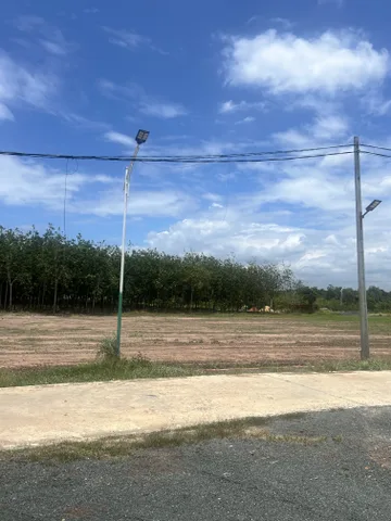 Bán Đất 290m2 có sẵn 50 m2 thổ cư giá 585 triệu tại Đường Quốc lộ 13 Xã Minh Hưng Thị xã Chơn Thành Bình Phước