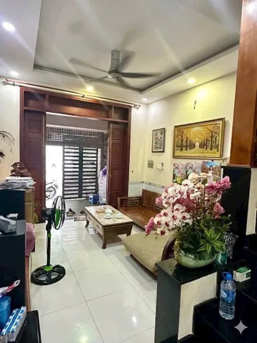 Nhà KDC Đẹp 3 Tầng Lê Văn Chí_Thủ Đức_Tặng toàn bộ nội thất_7.8 tỷ_Hẻm 7m Dân trí cao