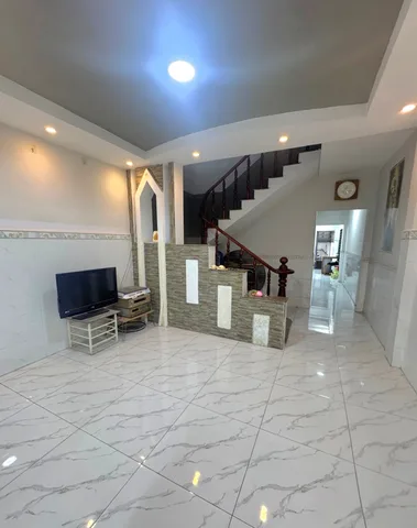 BÁ.N NHÀ ĐẸP SÁT TÂ.N KỲ TÂN QUÝ - HẺM XE HƠI - ( 5X21M ) NH - CHỈ 3x$