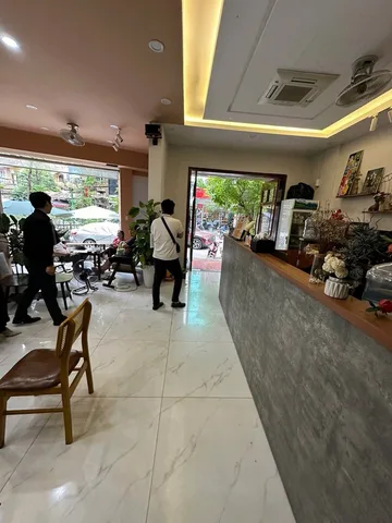 Bán Nhà Nguyễn Khánh Toàn. Cầu Giấy. Thang Máy. Lô Góc. Ô Tô. Vỉa Hè. DT 111m2. Giá 67 Tỷ.