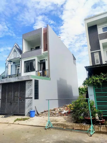 Bán Đất 100m2 có sẵn 100 m2 thổ cư tại Xã Mỹ Hạnh Nam Đường nhựa 12m