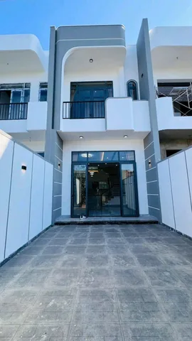 NHÀ LẦU 3PN VỪA HOÀN THIỆN SỔ HỒNG CHỈ 650TR SỞ HỮU NGAY