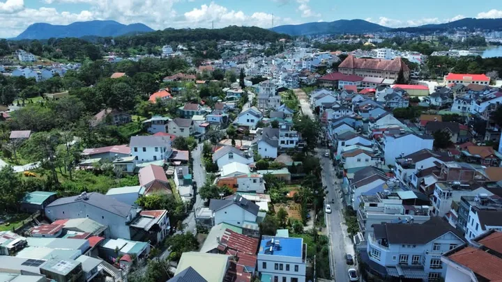 Bán Nhà riêng 236m2 có sẵn 236 m2 thổ cư giá 16 tỷ tại nguyễn trãi Phường 9 Thành phố Đà Lạt Lâm Đồng