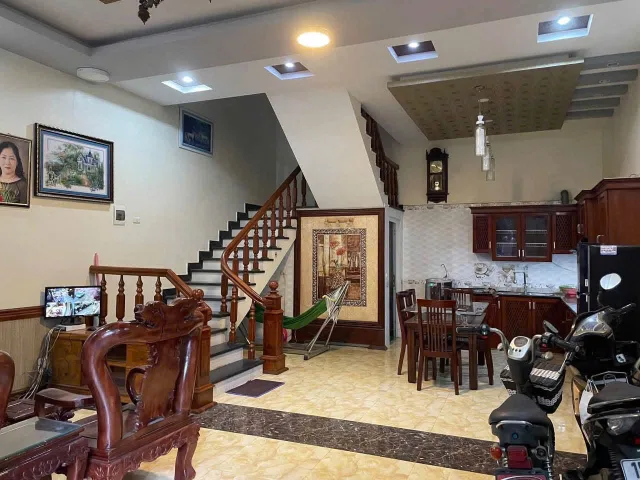 Cho thuê Nhà riêng 55m2 giá 8 triệu tại Đường Hồ Sen Phường Hàng Kênh Quận Lê Chân Hải Phòng