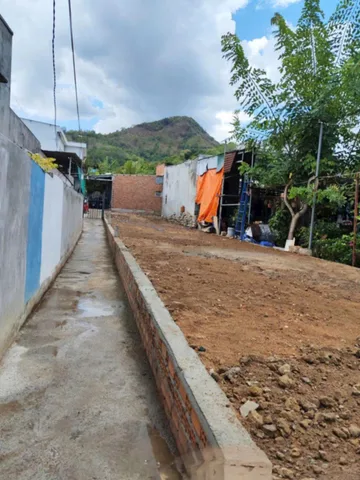Đất dân góc 2 mặt thoáng _ xóm Còi { cách bến xe phía Bắc 500m } ; đi ra biển Hòn Chồng 3km. Dt 173.2m2. Giá 3.650ty