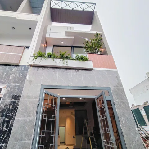 Bán Nhà riêng 1 lầu 1 trệt 3.95 tỷ_62m2 đối diện chợ Tân Phong
