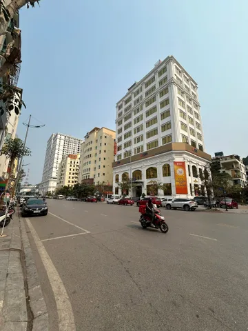 BÁN 140M2 MẶT ĐƯỜNG 25/04 PHƯỜNG HỒNG GAI,TRUNG TÂM SẦM UẤT NHẤT HẠ LONG