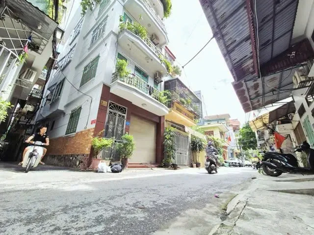 TRUNG TÂM VĂN QUÁN _ 4 TẦNG _ DÂN XÂY CHẮC CHẮN_ 45m²_ 8.2 TỶ _ THOÁNG TRƯỚC SAU CHỦ NHIỆT BÁN
