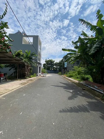 42tr/m2 - KDC hiện hữu, xây tự do ~11 phút Vinhomes ~30 phút Metro, khu CNC - Đường thông 9m, đường nhựa có vỉa hè, không ngập - 2.75 tỷ 65m2