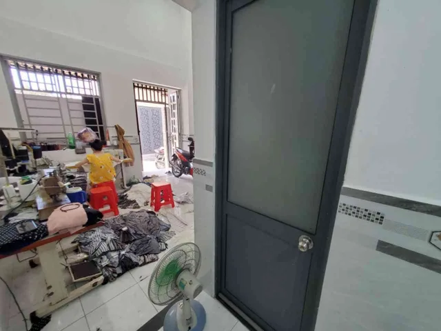 NHÀ 26/3 - HƯƠNG LỘ 3 - SÁT BÊN AEON TÂN PHÚ - HẺM Ô TÔ - 50M2 - 4Đ NHỈNH.
👉 Nhà 2 tầng công năng đầy đủ 
👉 Lh em để hỗ trợ xem nhà trực tiếp ạ.
Y1,U