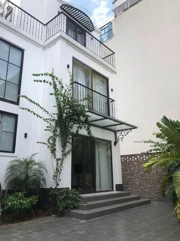 Cho thuê nhà ngõ ô tô 173 An Dương Vương, Tây Hồ 80m x 3T(4 ngủ)_ 23 triệu