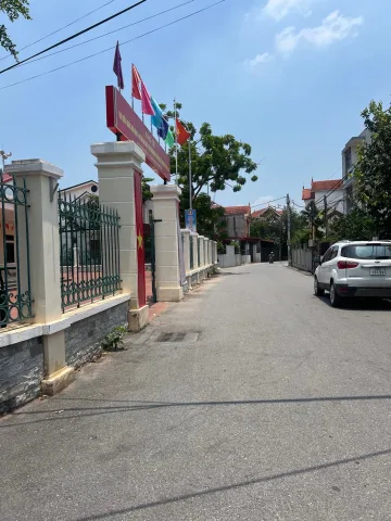 BÁN ĐẤT , CD QUÁN TRẠCH- VĂN GIANG, NGÕ NÔNG 20M RA TRỤC CHÍNH O TÔ TRÁNH, CHỈ 40 TRIỆU/M.