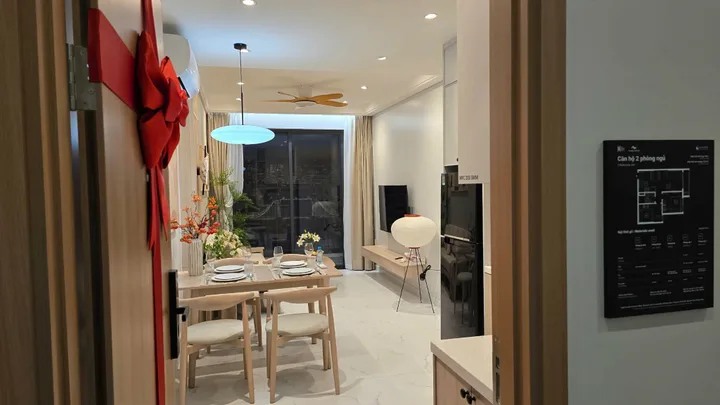 Cắt lỗ suất nội bộ, the Win City, 2pn, 1wc, giá tốt chỉ 1ty350, thanh toán 25% ngưng tới khi bàn giao