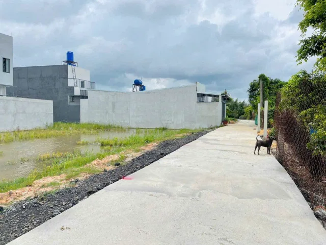 Bán Đất 100m2 có sẵn 100 m2 thổ cư giá 760 triệu tại Xã Đức Hòa Đông Huyện Đức Hòa Long An