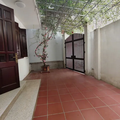 Cho thuê nhà ngõ 505 Trần Khát Chân, Hai Bà Trưng 80m x 4T Ô TÔ, FULL ĐỒ _15 triệu