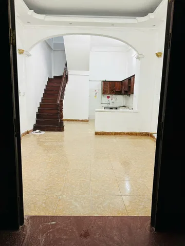 Cho thuê nhà ngõ 3 PHẠM TUẤN TÀI. Cầu Giấy. 17 triệu/tháng. Ưu tiên: KD Onl, Văn phòng, Trung tâm