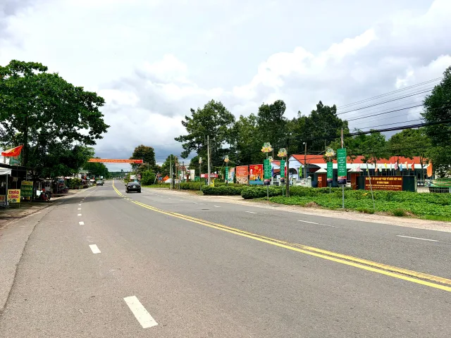 O931.783.2O9 KẸT TIỀN BÁN 400m2 ĐẤT sẵn thổ cư. GIÁ 545 triệu