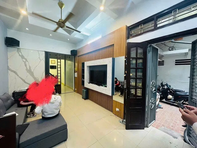 Cho thuê Nhà riêng tại  Lương Đình Của ,Phường Phương Mai Quận Đống Đa Hà Nội