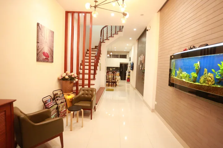 Cho thuê nhà ngõ 118 Nguyễn An Ninh, Hoàng Mai 60m x 4T GARA NHÀ ĐẸP _17.5 triệu