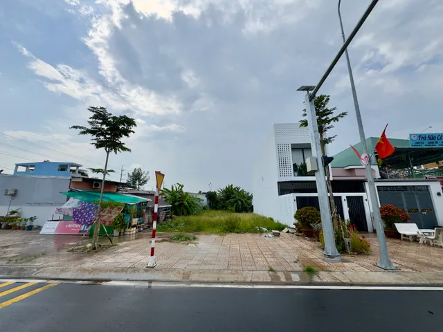 🔥 ĐẤT NỀN VỊ TRÍ ĐẸP – NGAY QUẢNG TRƯỜNG THÁP MƯỜI 🔥