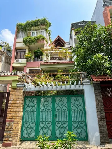 Bán Nhà 140m2 - 3 lầu - vuông vứt A4 hẻm ô tô thông bàn cờ ngay CV Gia Định