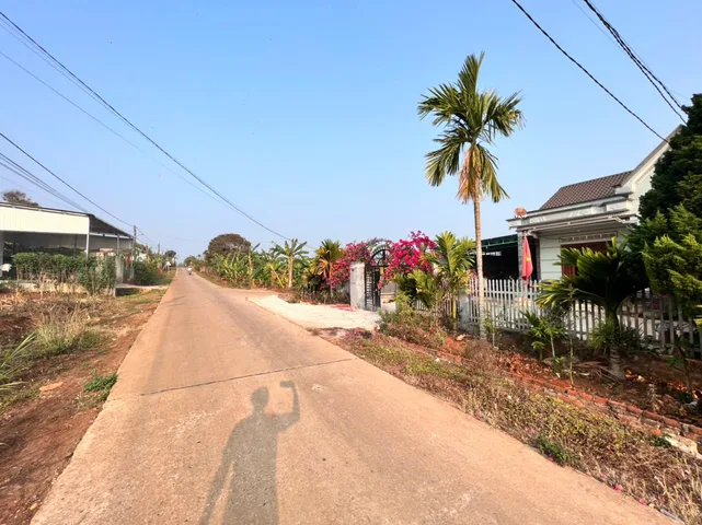 Bán Đất 185.2m2 có sẵn 60 m2 thổ cư giá 450 triệu tại Xã Xuân Phú Huyện Ea Kar Đắk Lắk